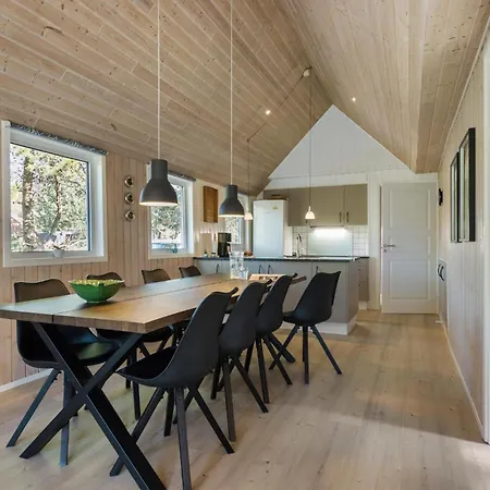 Holiday home 4 Bedroom Cozy In Vejers Strand